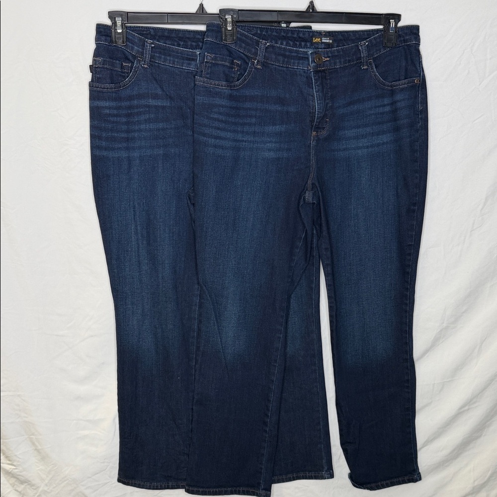 Lee Women's Deep Indigo Straight Leg Jeans Lot of 2